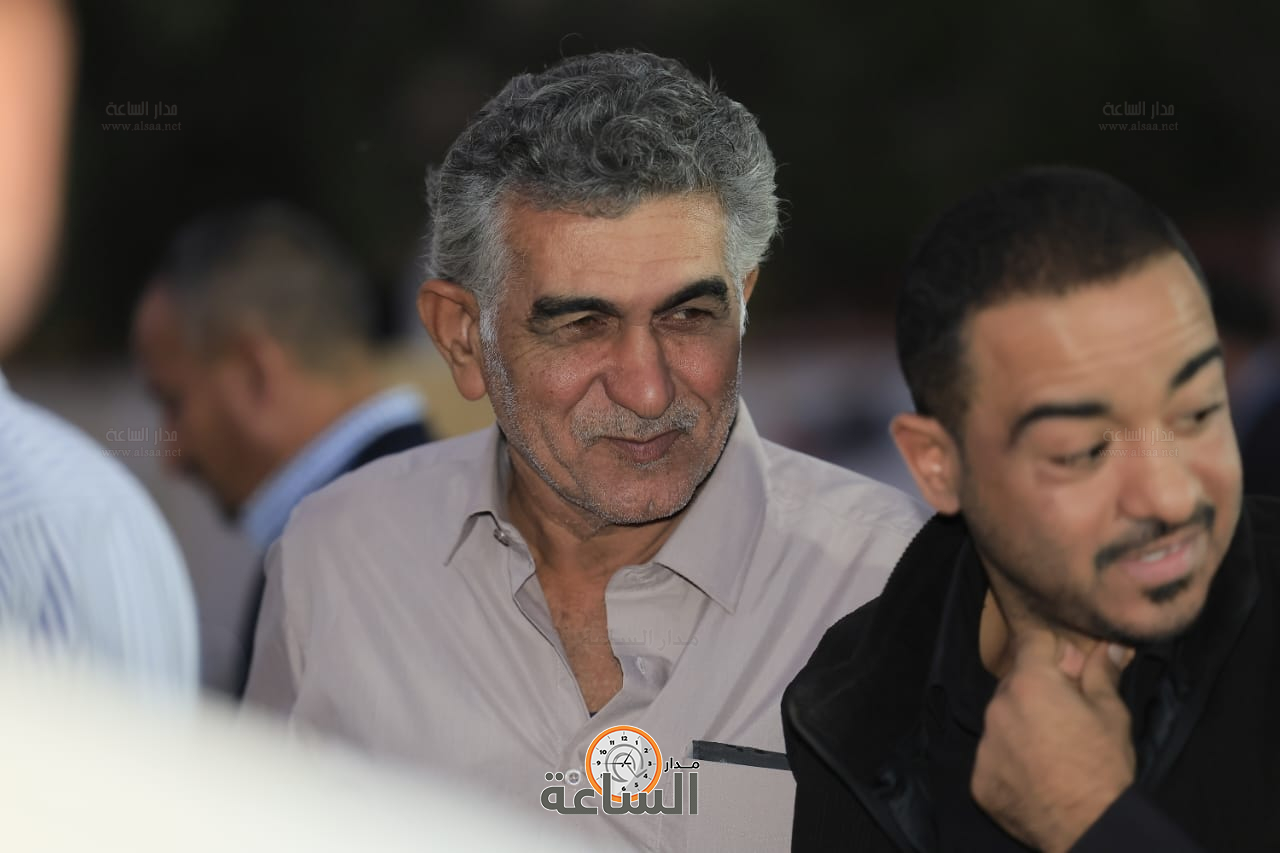 Madar Al-Saa Images 0.10996210487853397