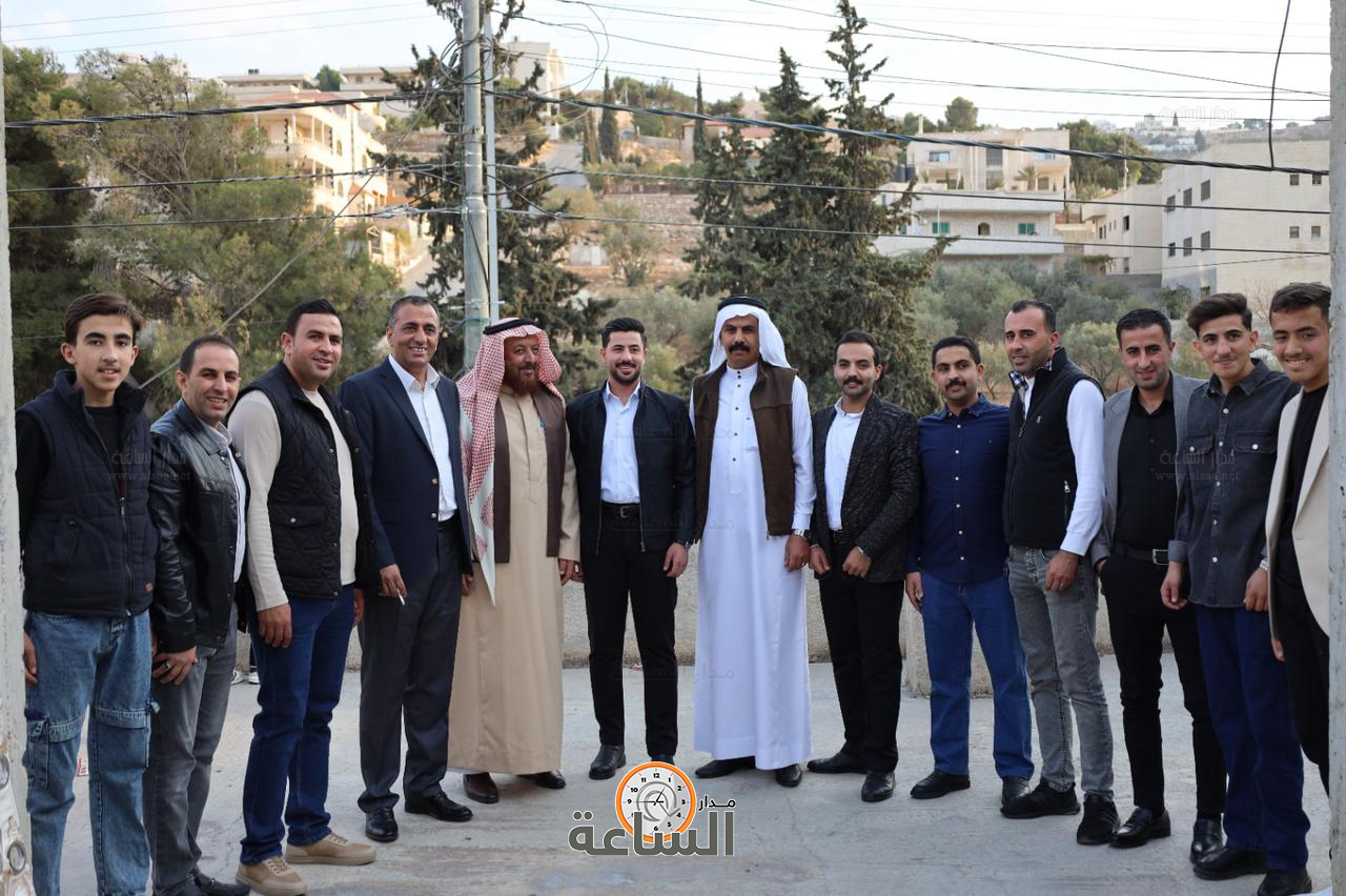 Madar Al-Saa Images 0.7469144457117237