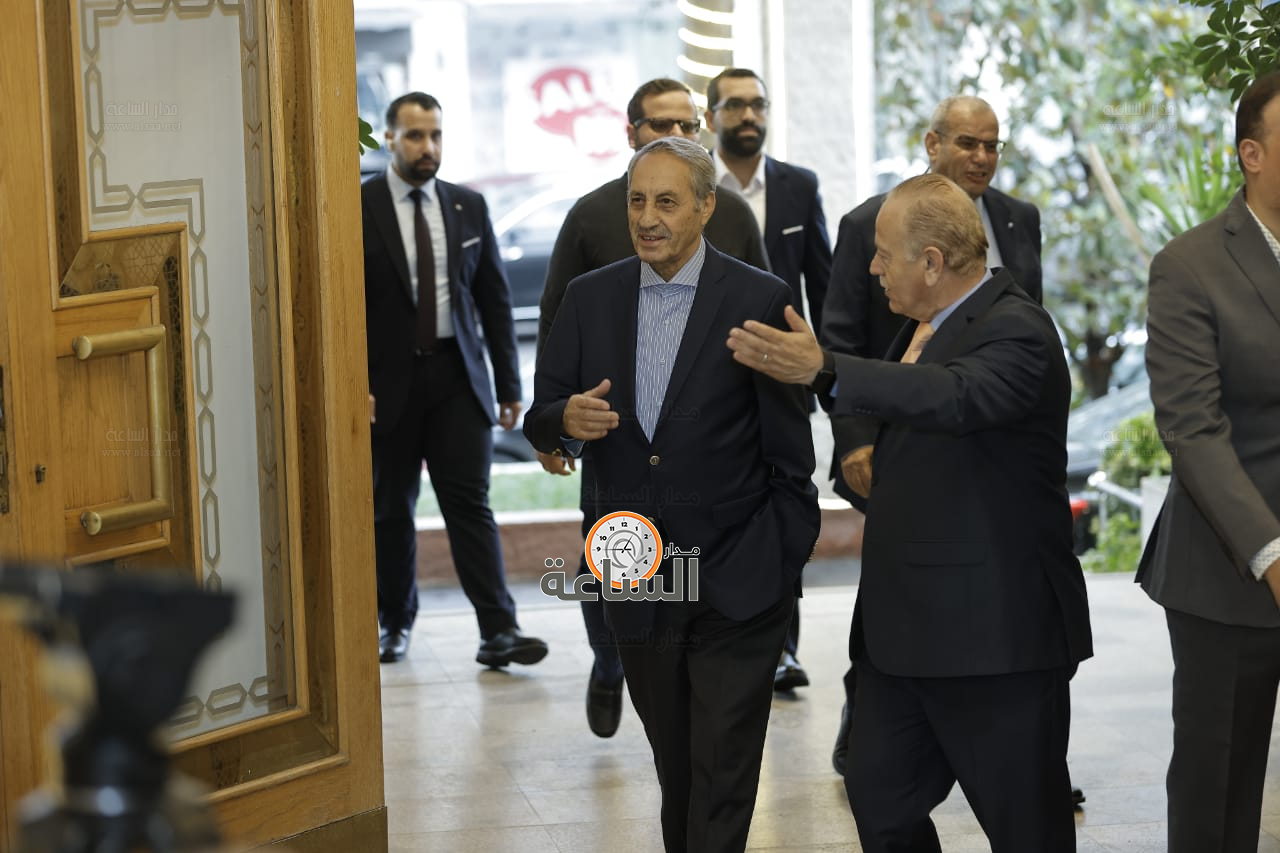 Madar Al-Saa Images 0.34811517679693127