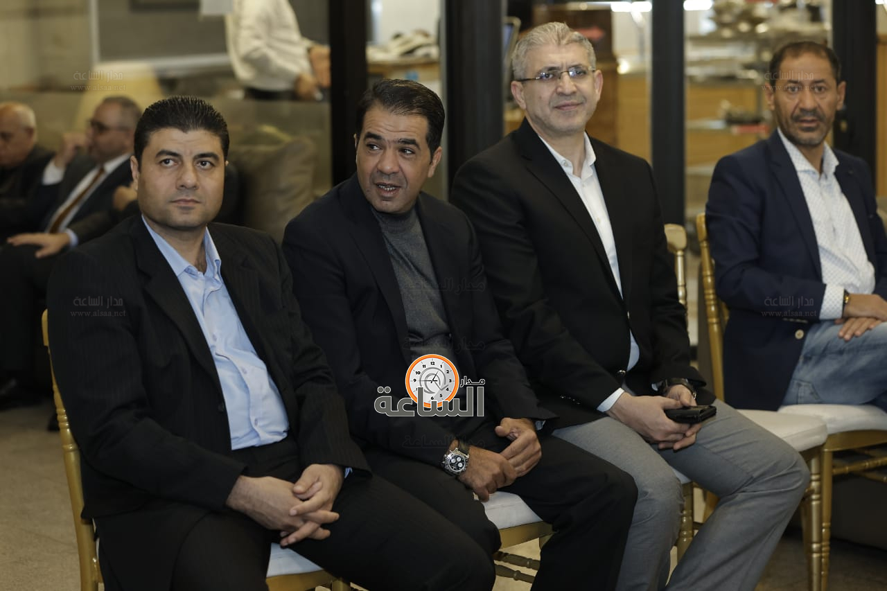 Madar Al-Saa Images 0.7961522606742261