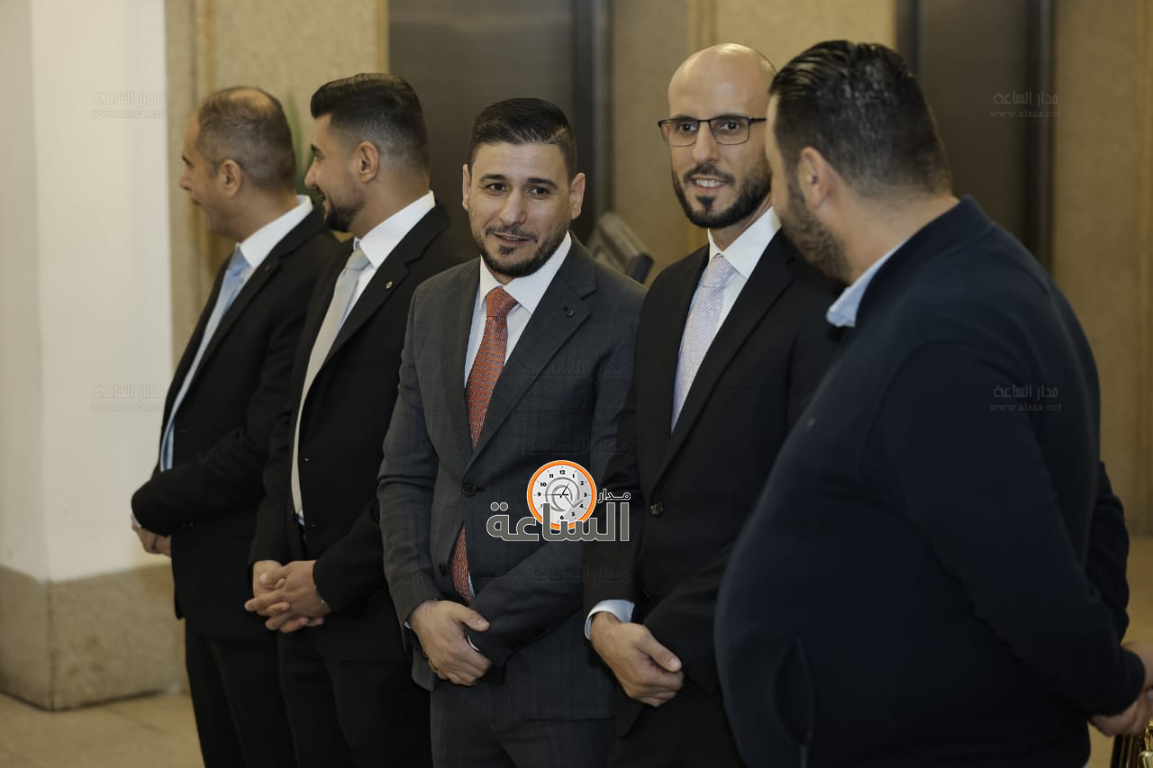 Madar Al-Saa Images 0.09005625061643119