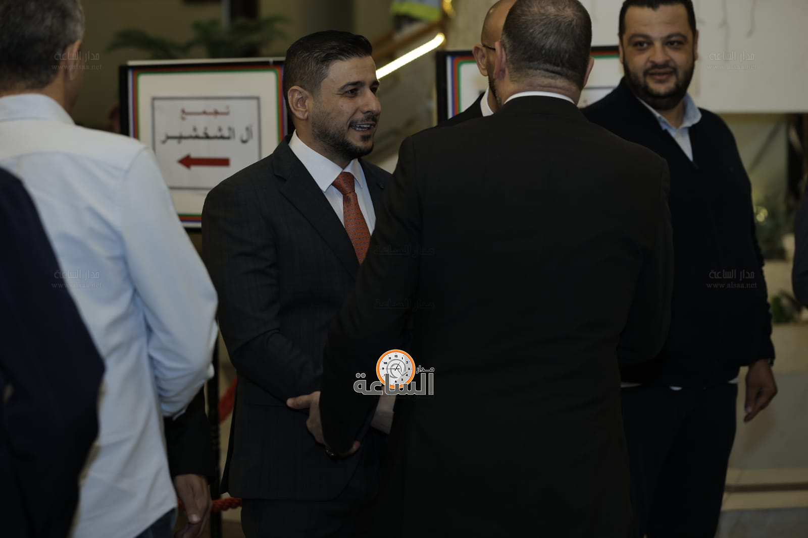 Madar Al-Saa Images 0.22635780530166283