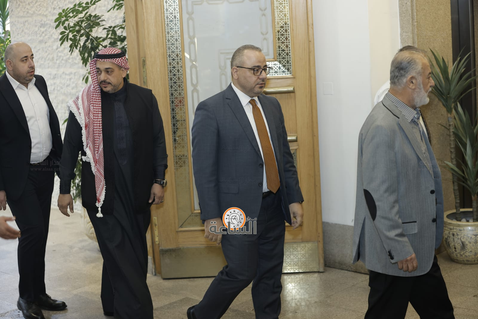 Madar Al-Saa Images 0.36290915184457917