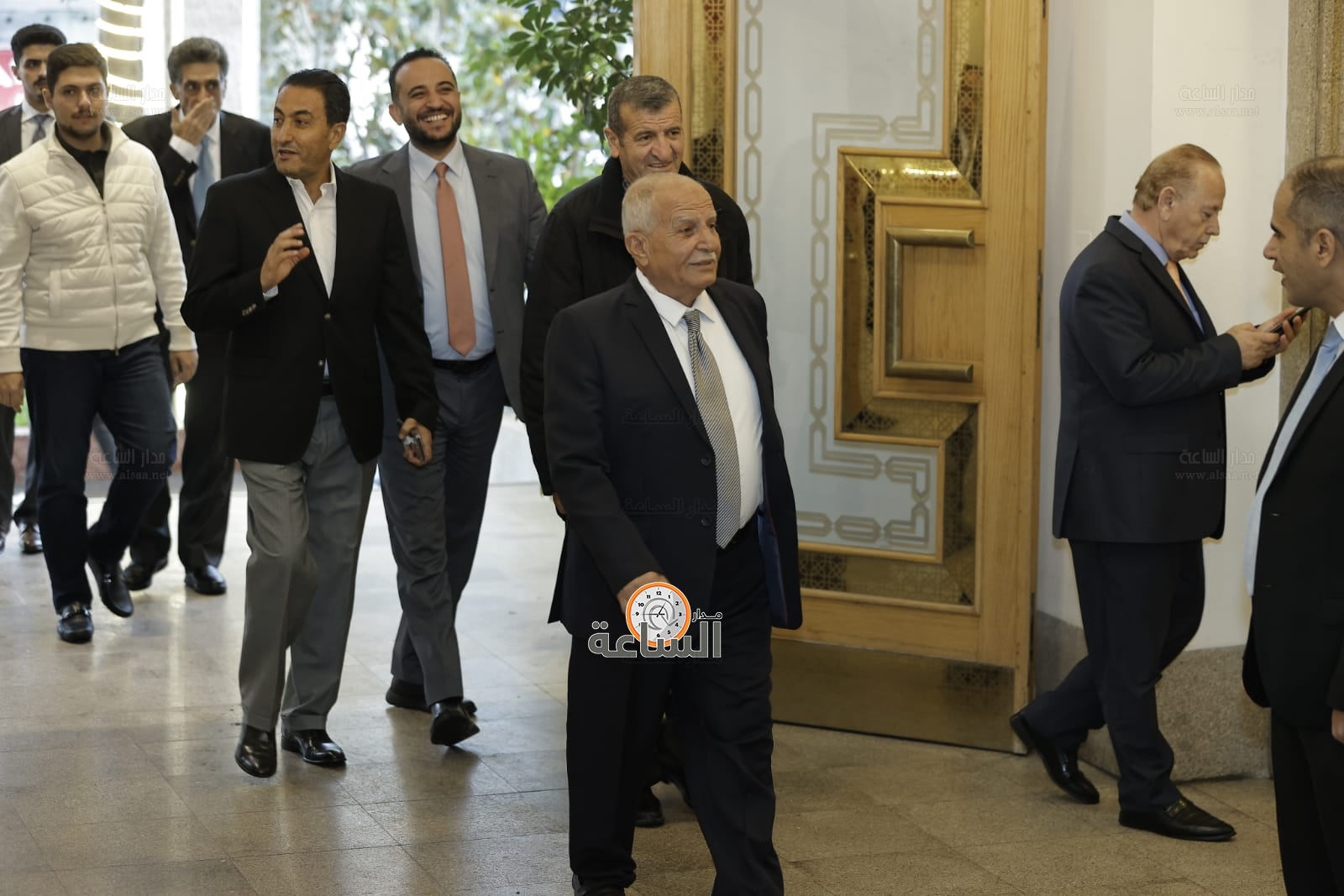 Madar Al-Saa Images 0.1553690283038085