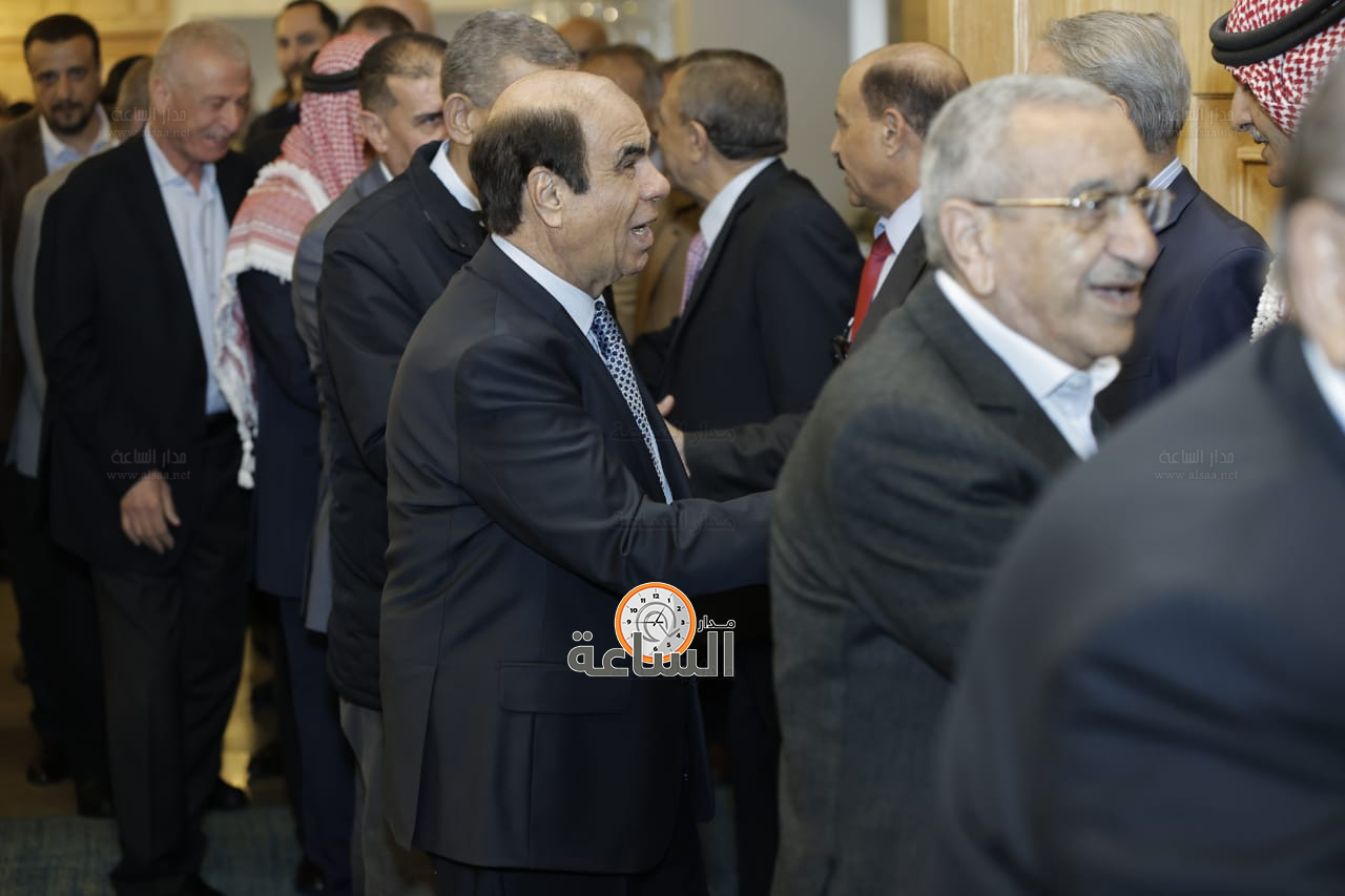 Madar Al-Saa Images 0.23552489058954862