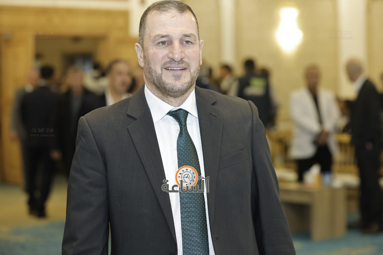 Madar Al-Saa Images 0.7636574236476305