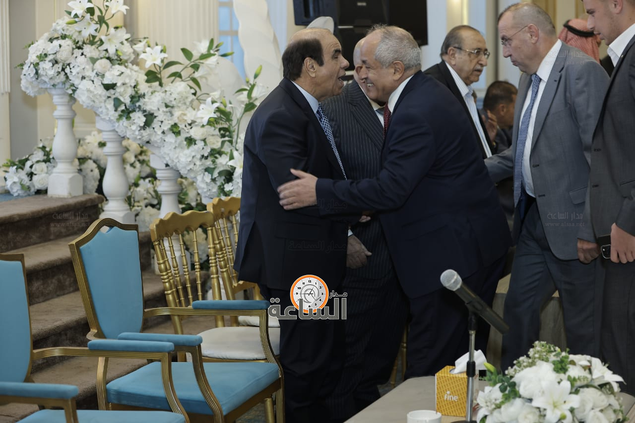 Madar Al-Saa Images 0.7301113180275187