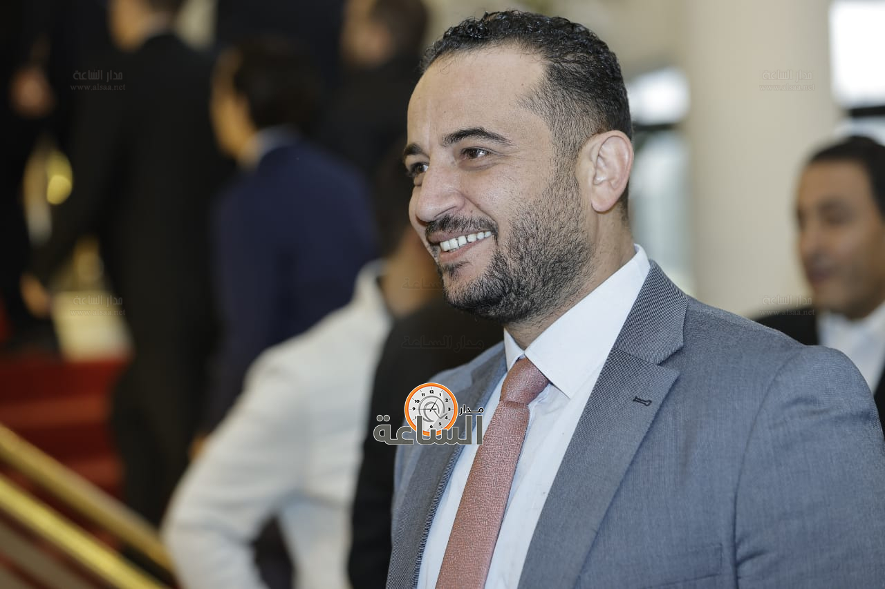 Madar Al-Saa Images 0.6829808616395919