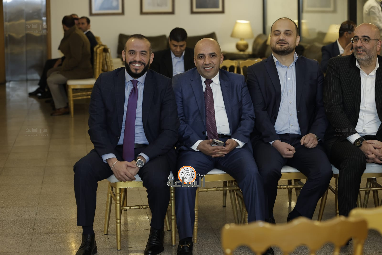 Madar Al-Saa Images 0.8843138856195757