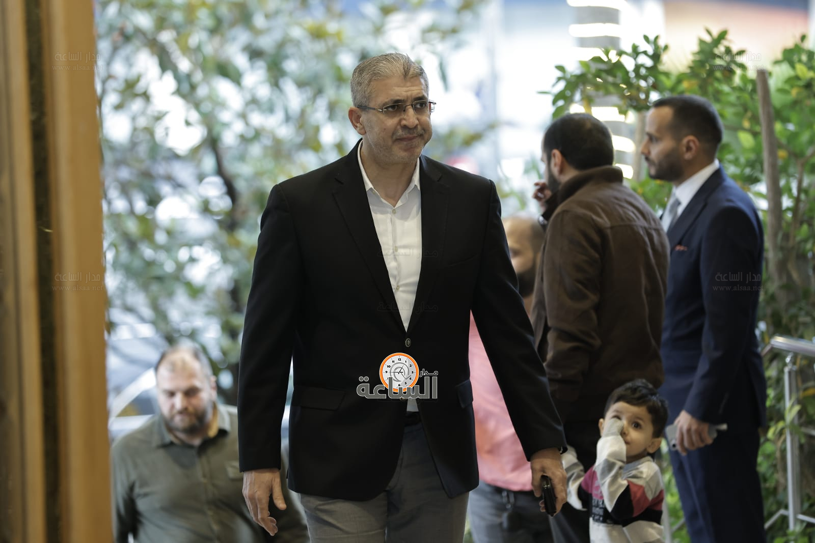 Madar Al-Saa Images 0.4755290588641652