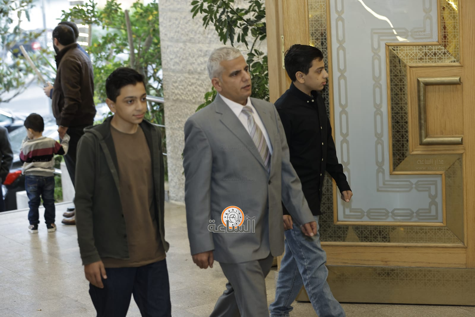 Madar Al-Saa Images 0.3787659393973334