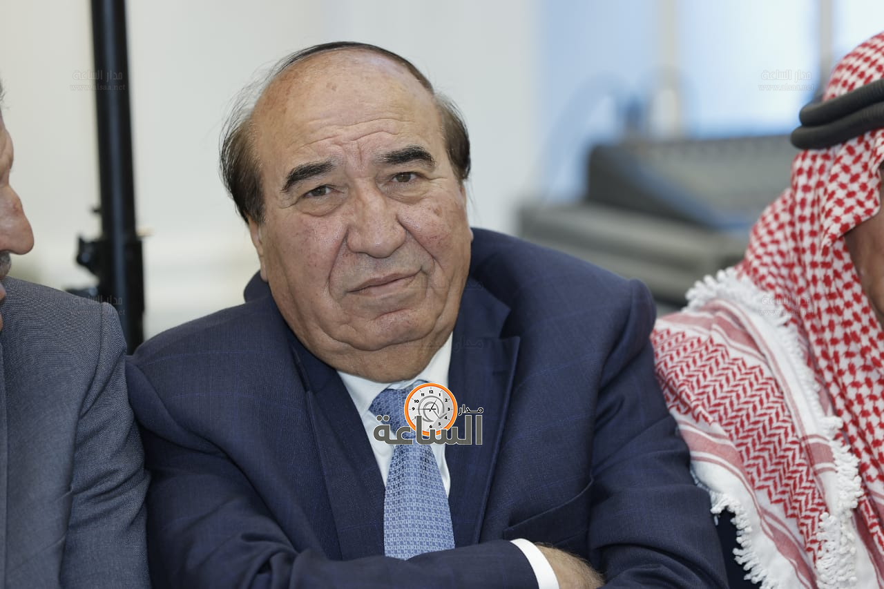 Madar Al-Saa Images 0.4649743041918529