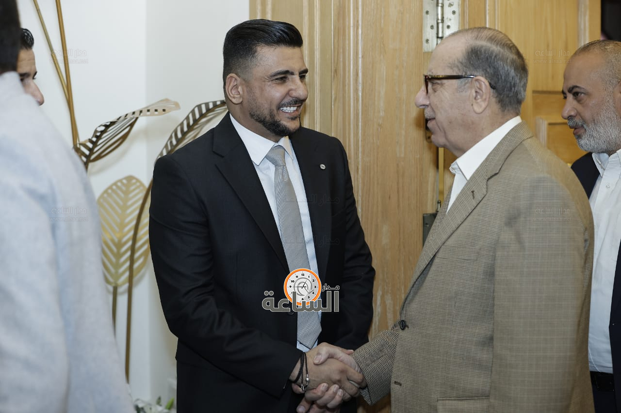 Madar Al-Saa Images 0.4308212625477549