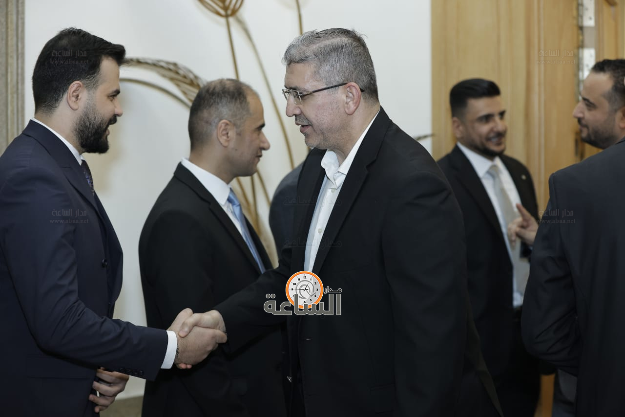 Madar Al-Saa Images 0.312229389004653