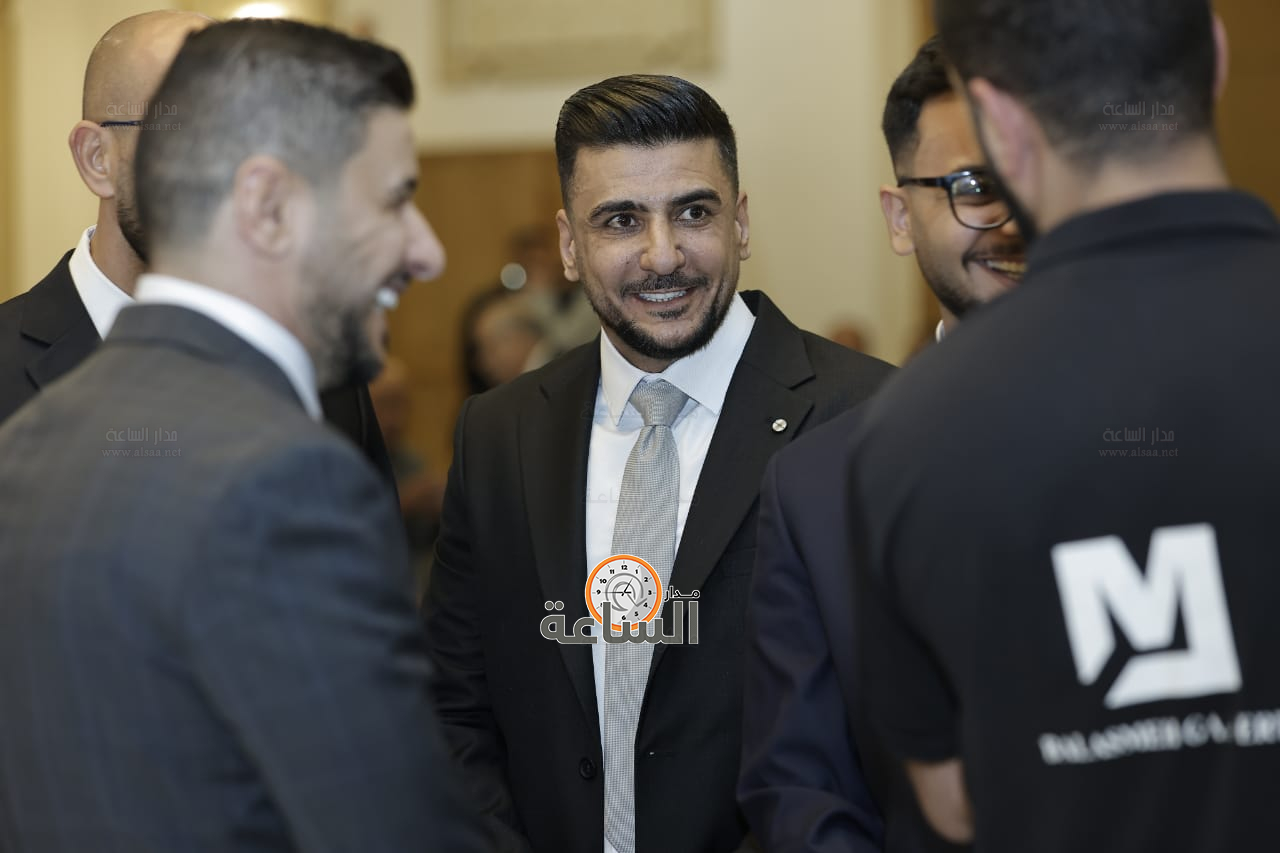 Madar Al-Saa Images 0.7772725243343153