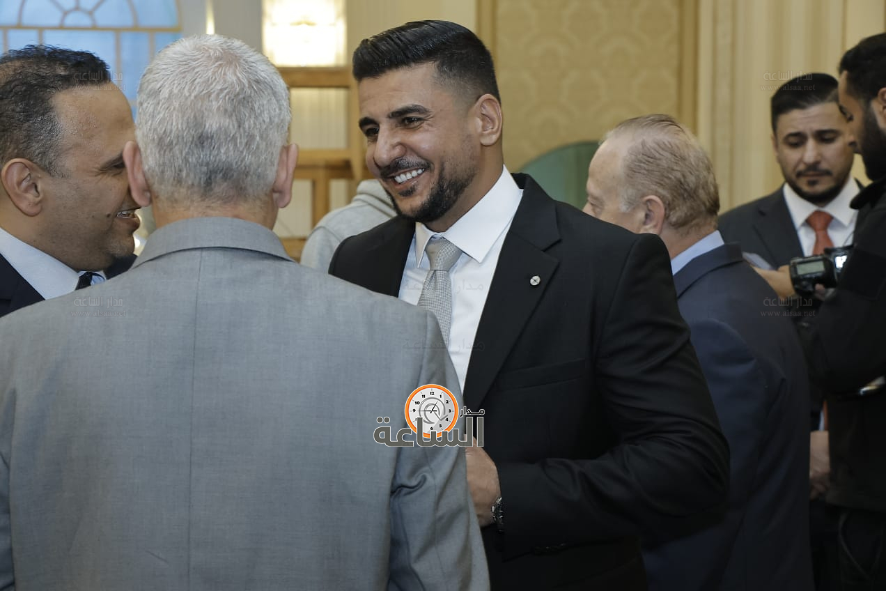 Madar Al-Saa Images 0.9383871484300516