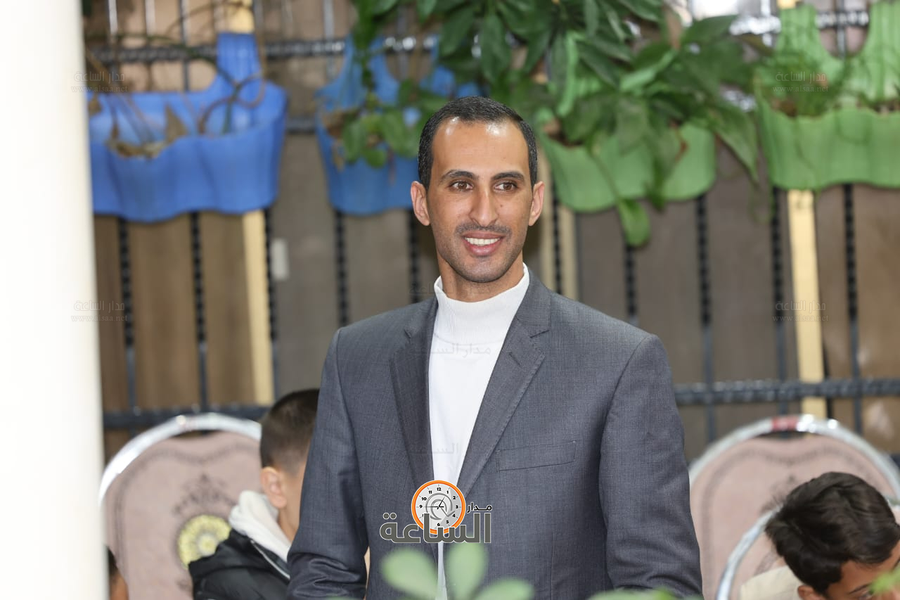 Madar Al-Saa Images 0.37985089556914