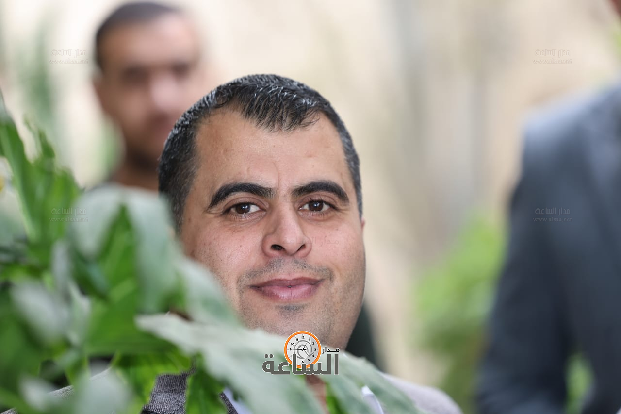 Madar Al-Saa Images 0.35671704863665177