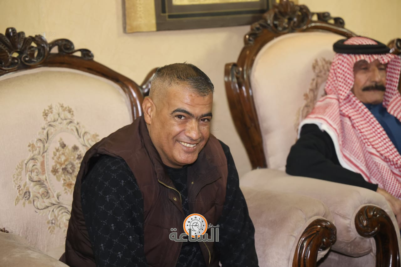 Madar Al-Saa Images 0.2600841394361745