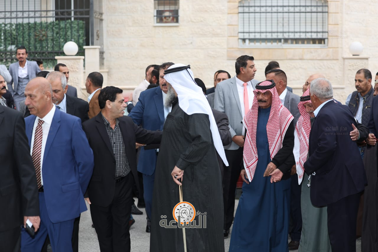 Madar Al-Saa Images 0.6257712661919415