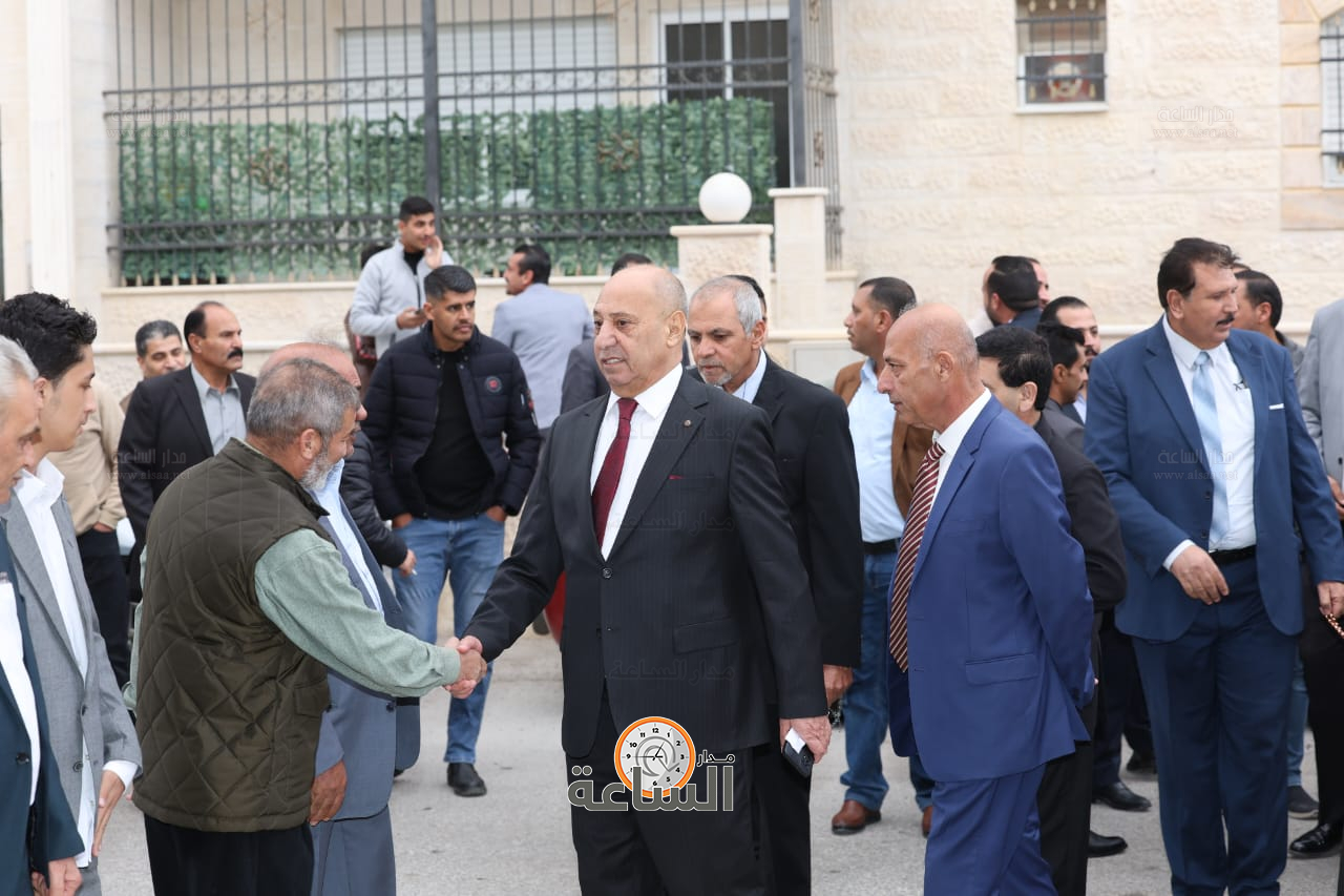 Madar Al-Saa Images 0.07444161821242234