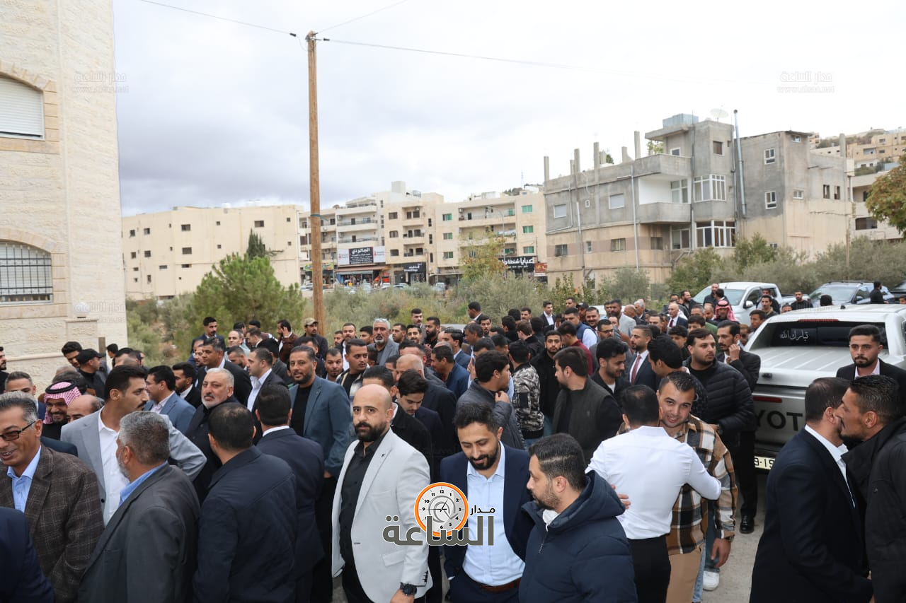 Madar Al-Saa Images 0.5368716680522932