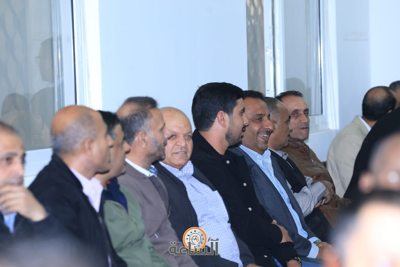 Madar Al-Saa Images 0.3599179139965425