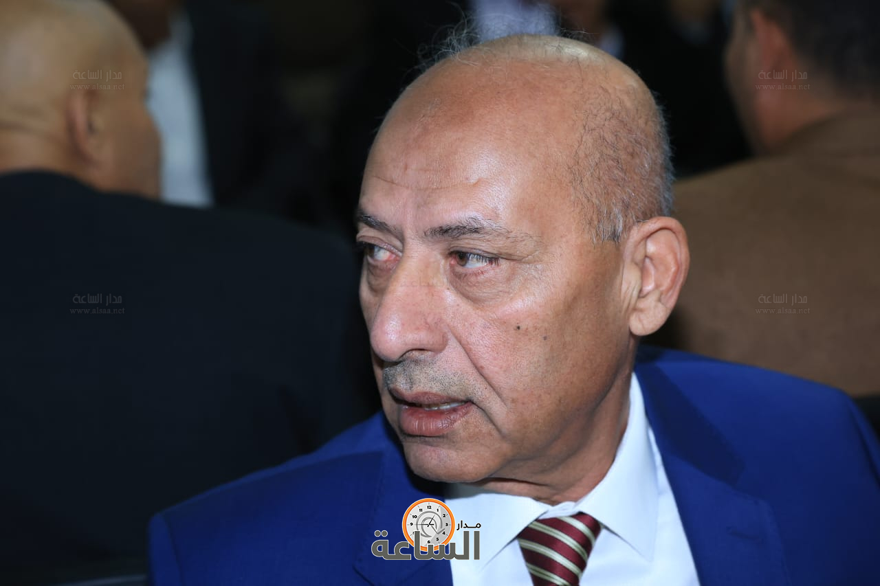 Madar Al-Saa Images 0.12489053553475371