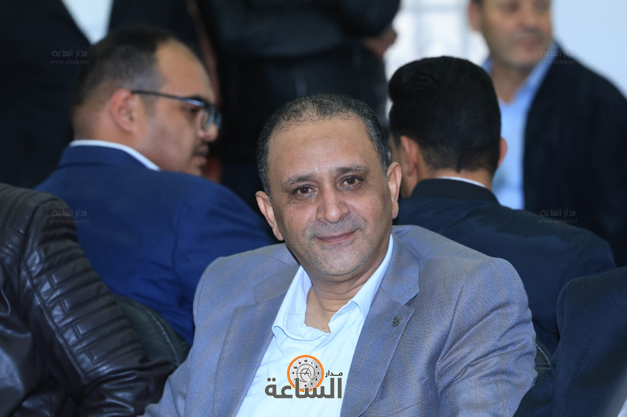 Madar Al-Saa Images 0.5005261386701506