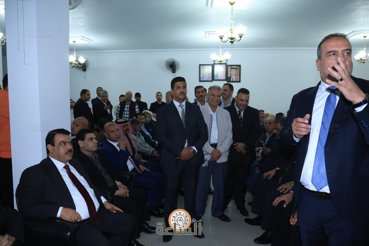 Madar Al-Saa Images 0.20349193001863786