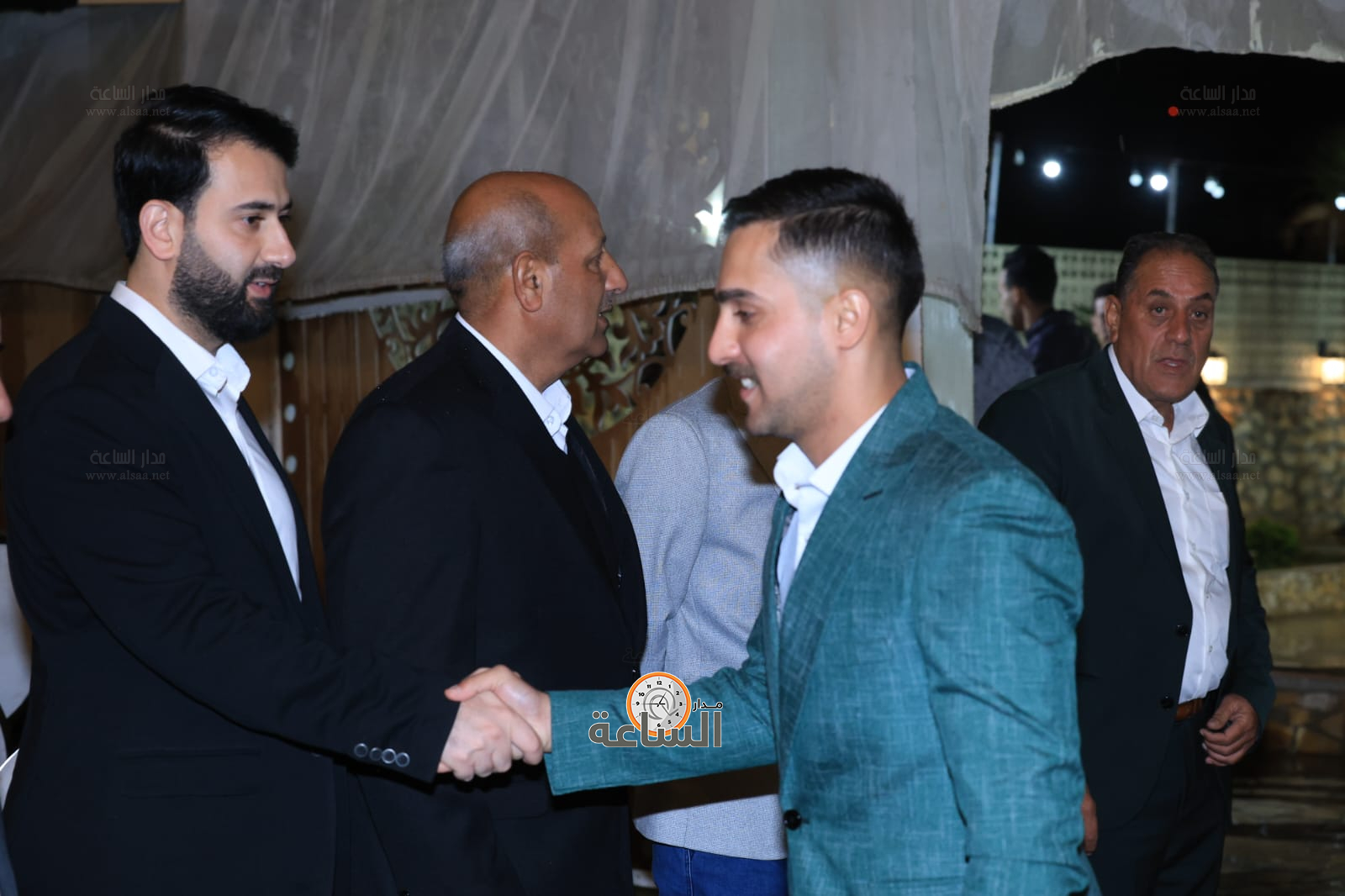 Madar Al-Saa Images 0.9917190959904767