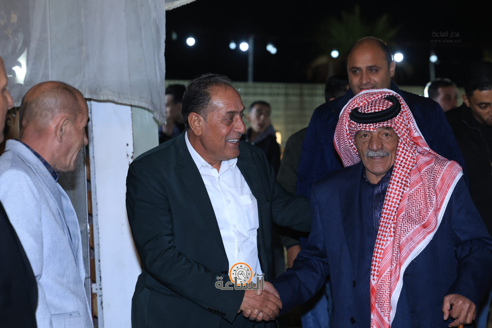 Madar Al-Saa Images 0.23502750679650675