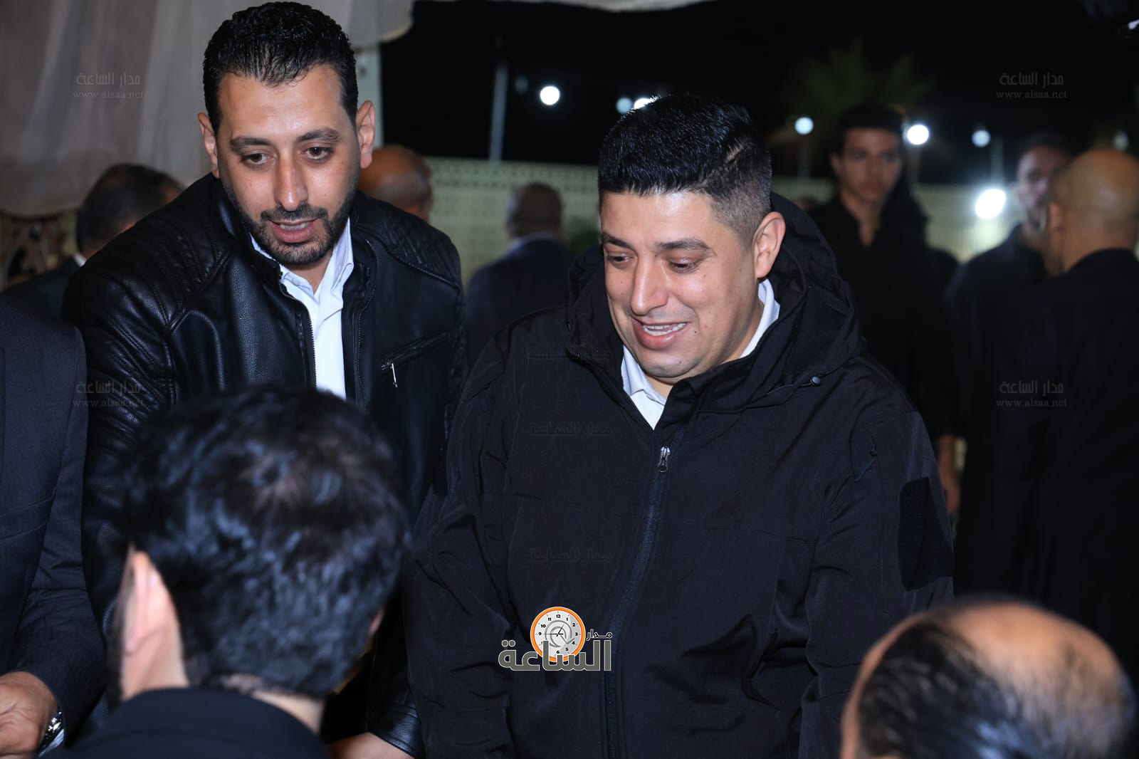 Madar Al-Saa Images 0.8636529393037324