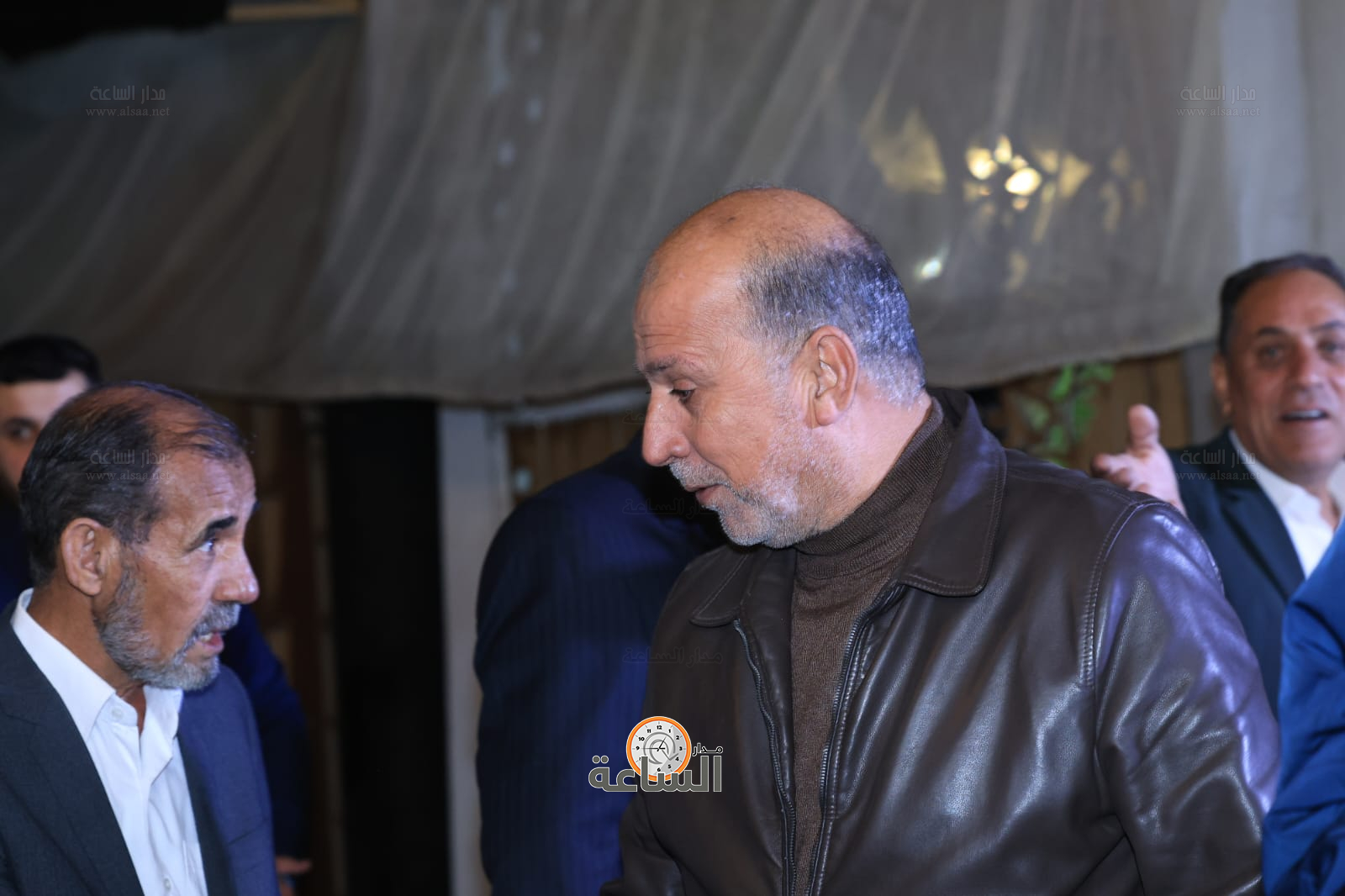 Madar Al-Saa Images 0.534315644280723