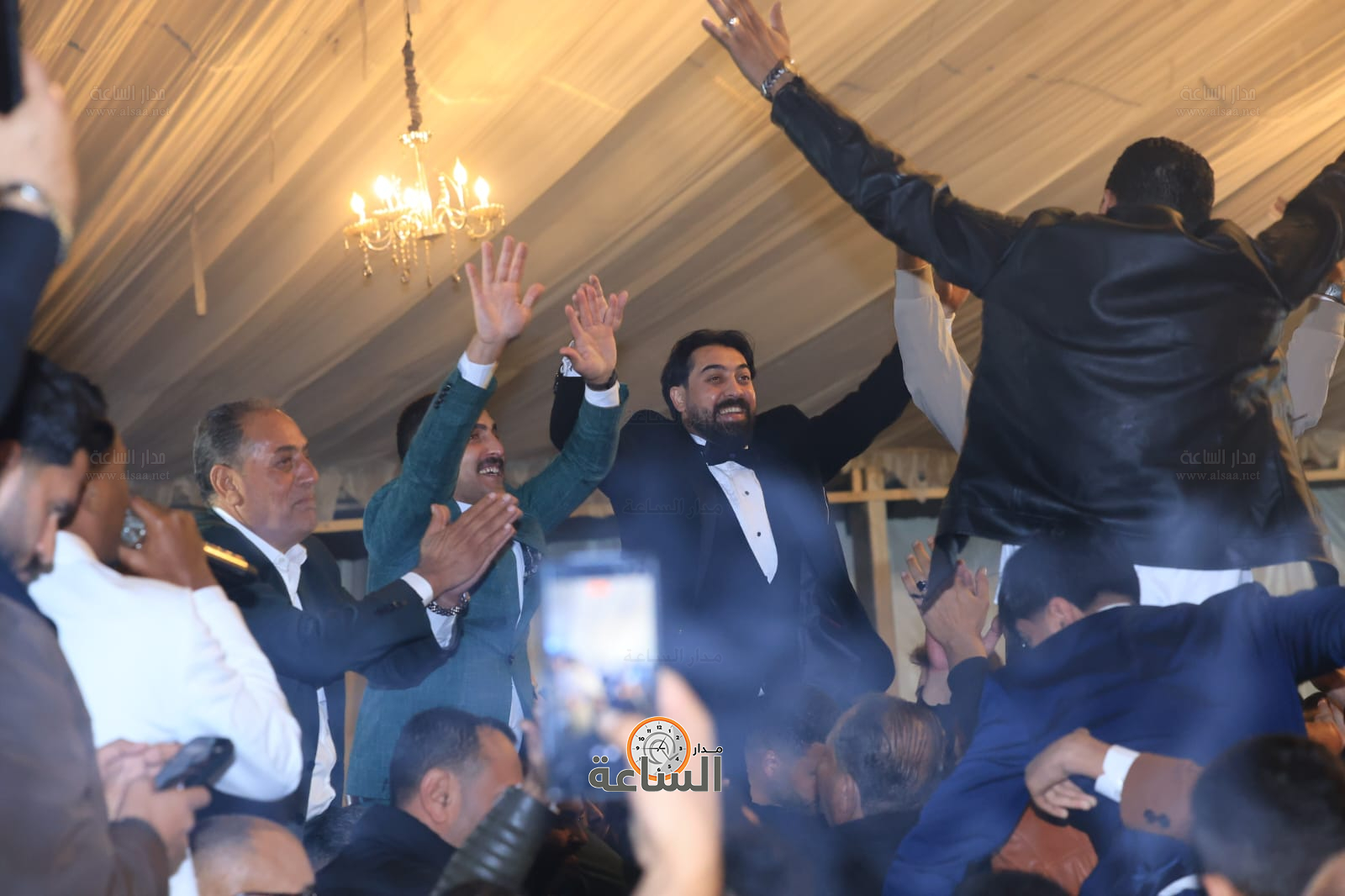 Madar Al-Saa Images 0.19017981946204976