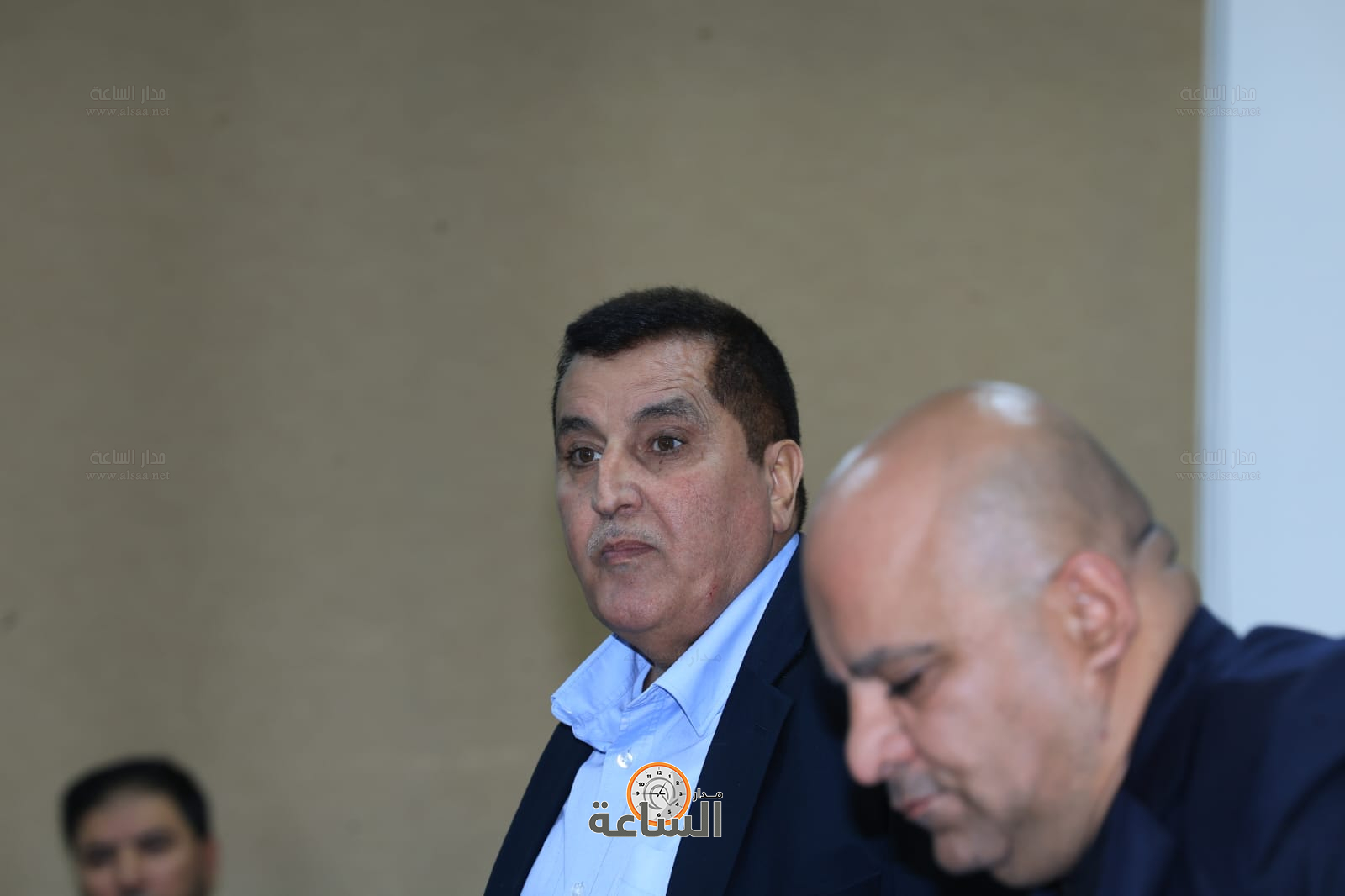 Madar Al-Saa Images 0.8535143045884314