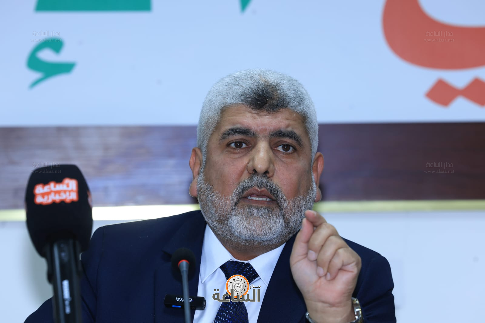 Madar Al-Saa Images 0.1758150935197944