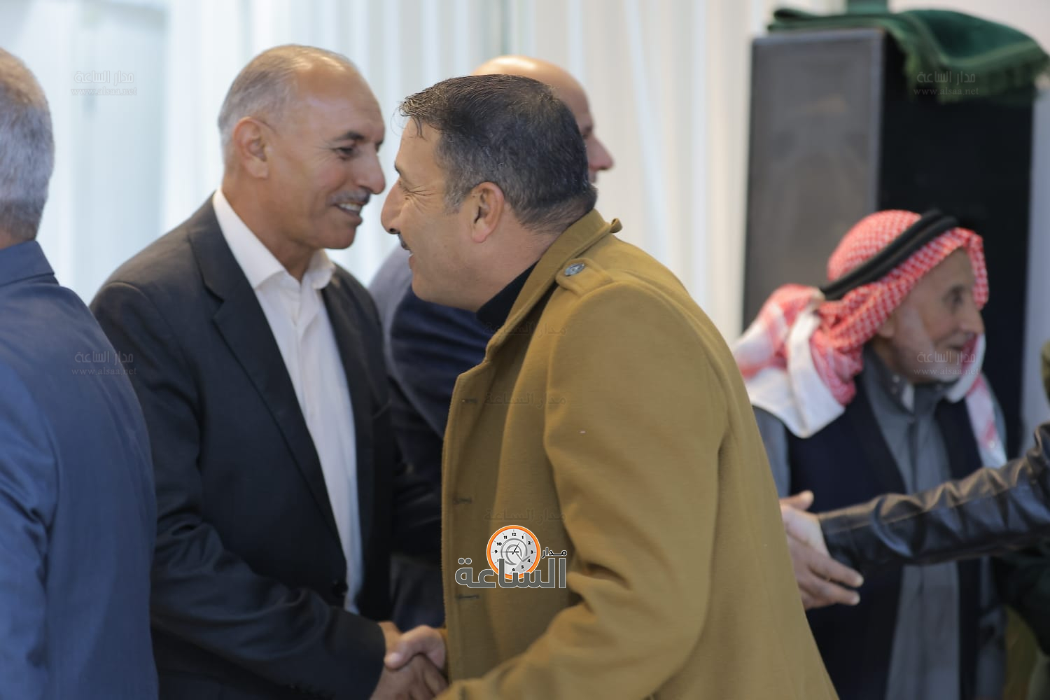 Madar Al-Saa Images 0.9373894463119072