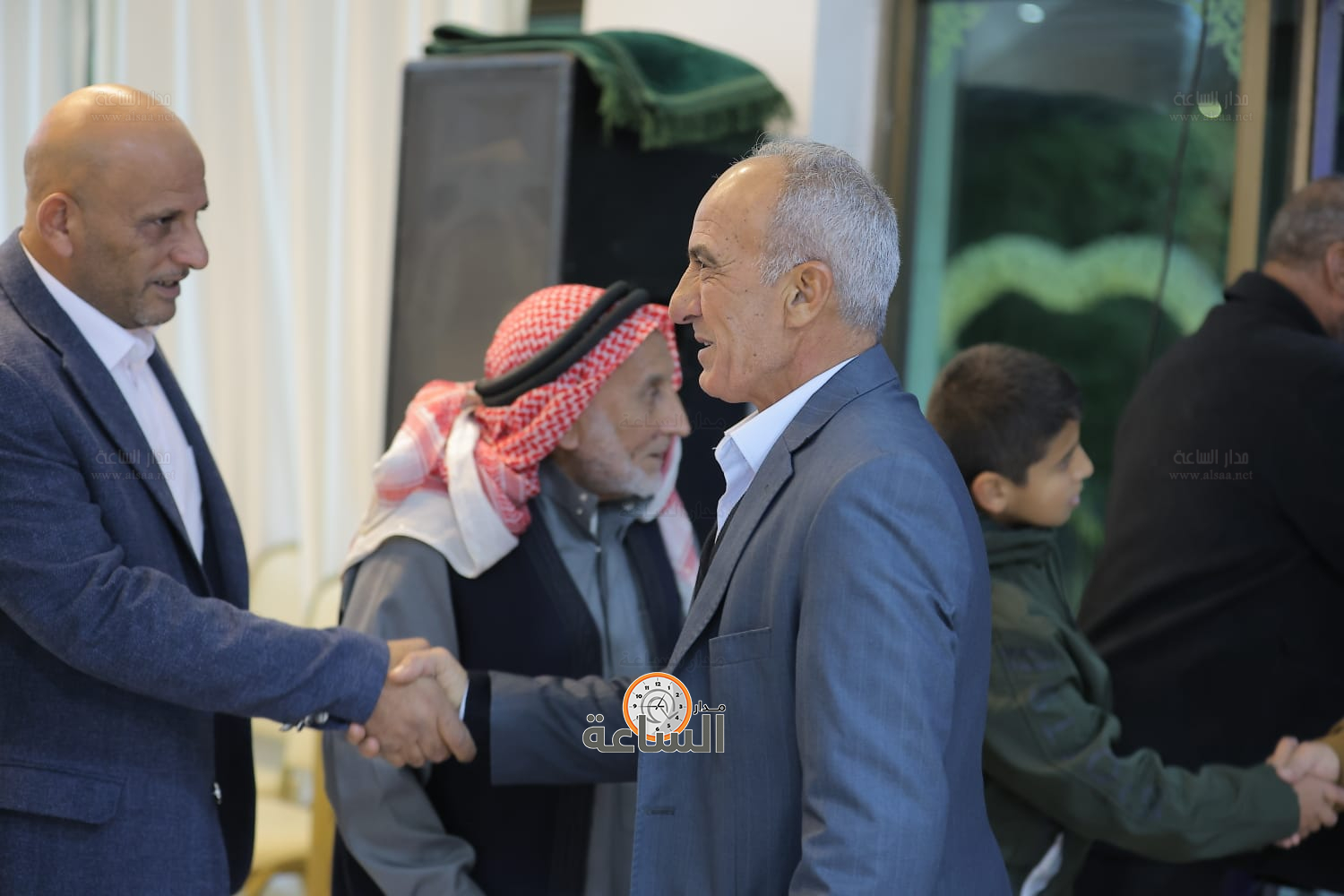 Madar Al-Saa Images 0.6766941619284099