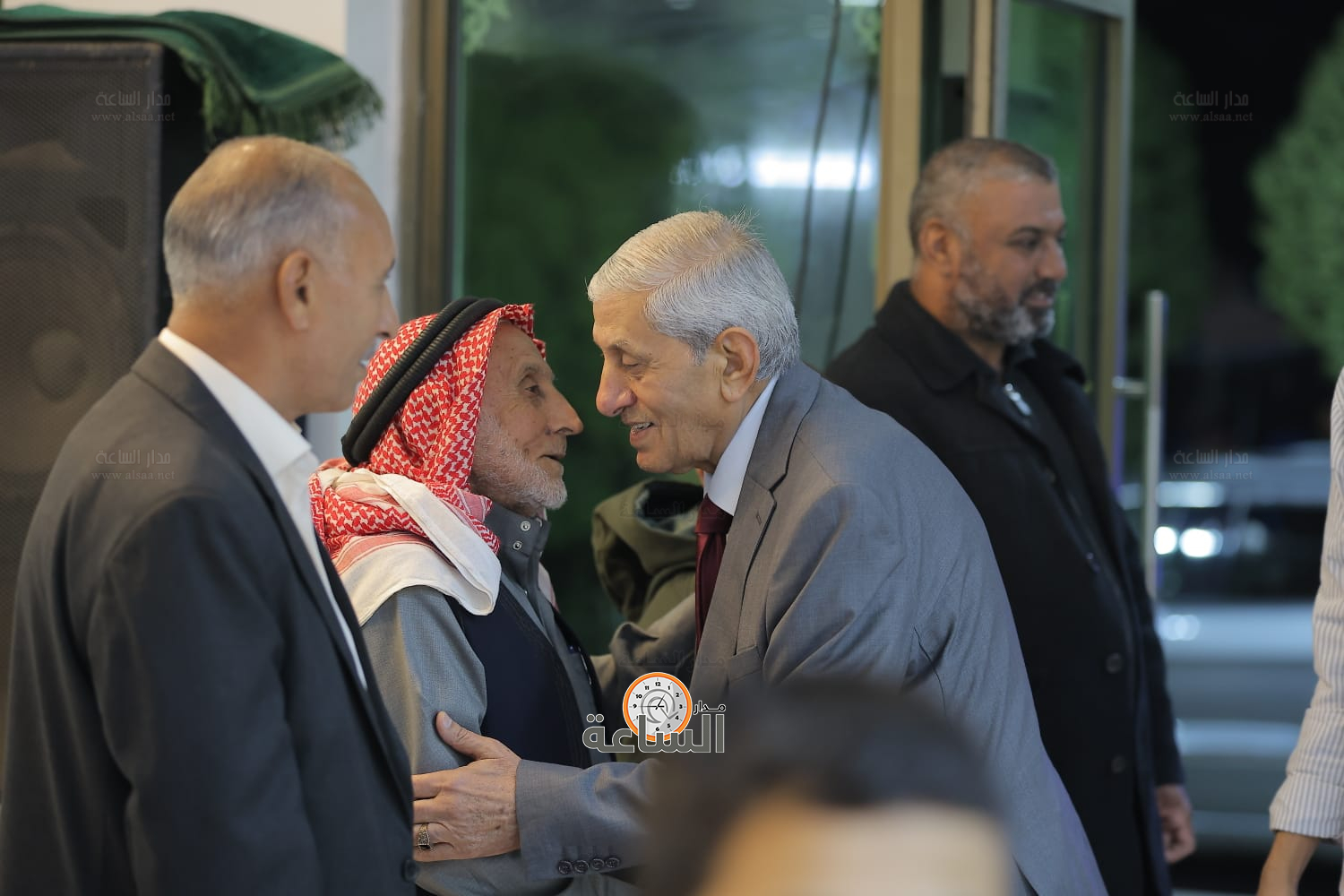 Madar Al-Saa Images 0.4391070416445725