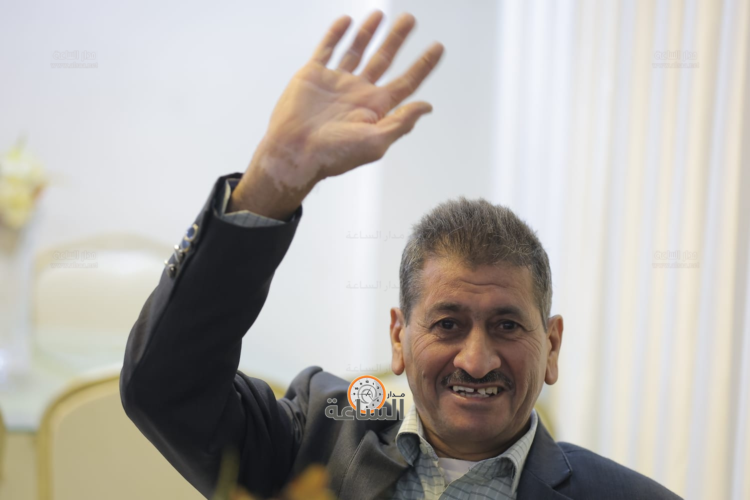 Madar Al-Saa Images 0.6757651700043016