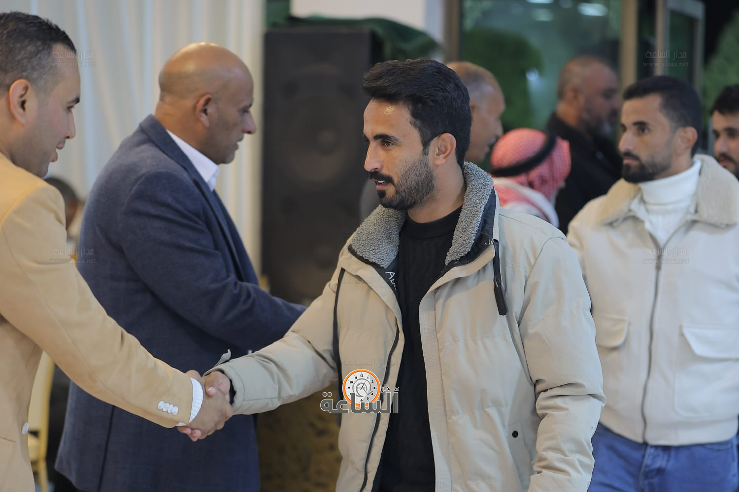 Madar Al-Saa Images 0.8489721538358973