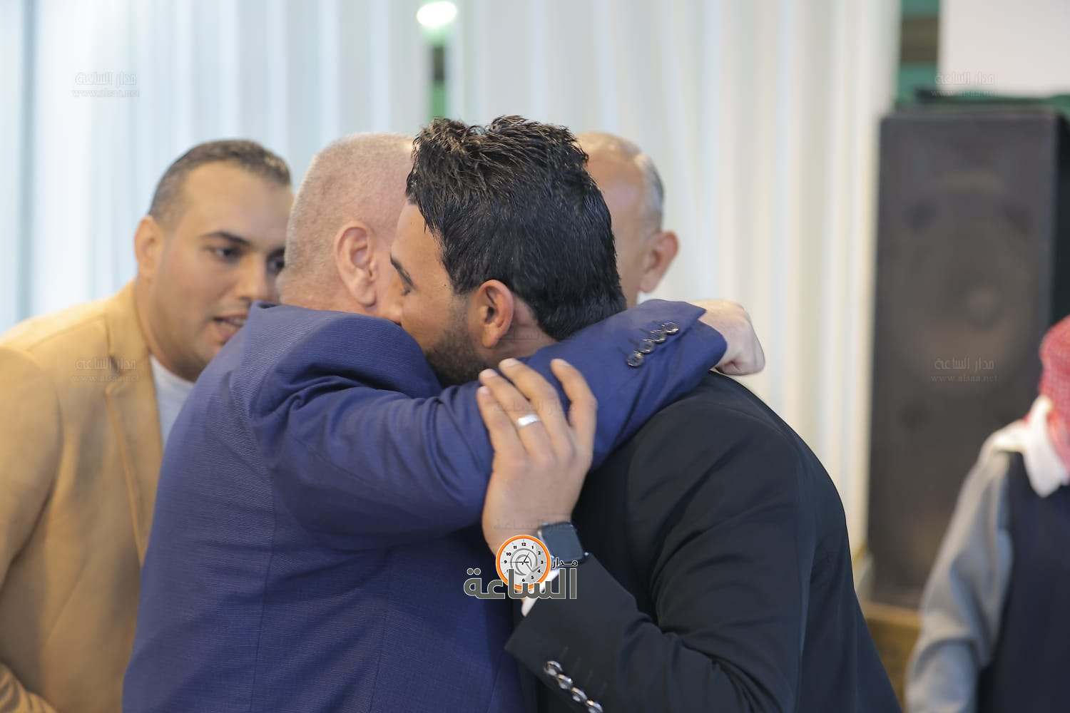 Madar Al-Saa Images 0.5174838644395865