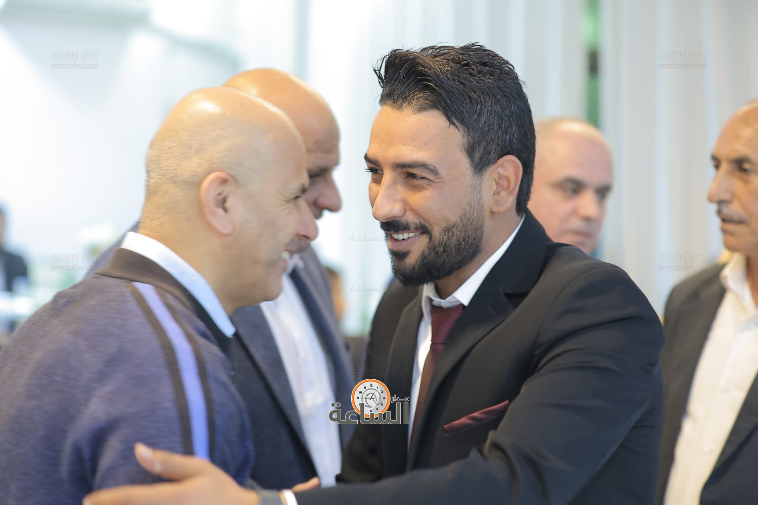 Madar Al-Saa Images 0.3147088218009879