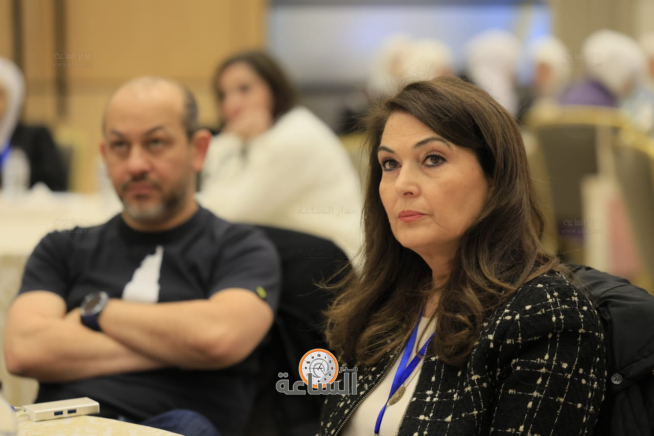 Madar Al-Saa Images 0.49925873996299586