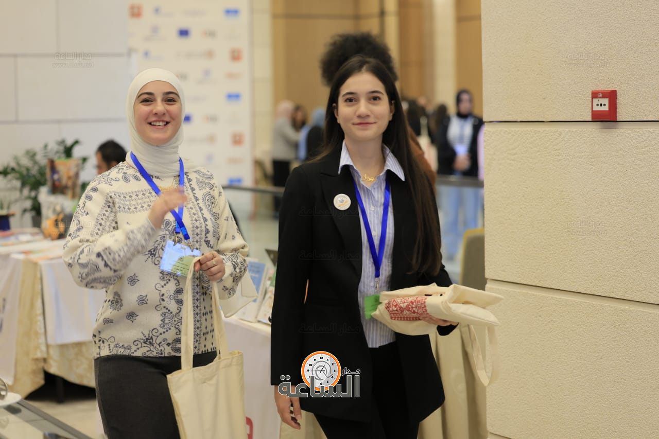 Madar Al-Saa Images 0.3031731713339121