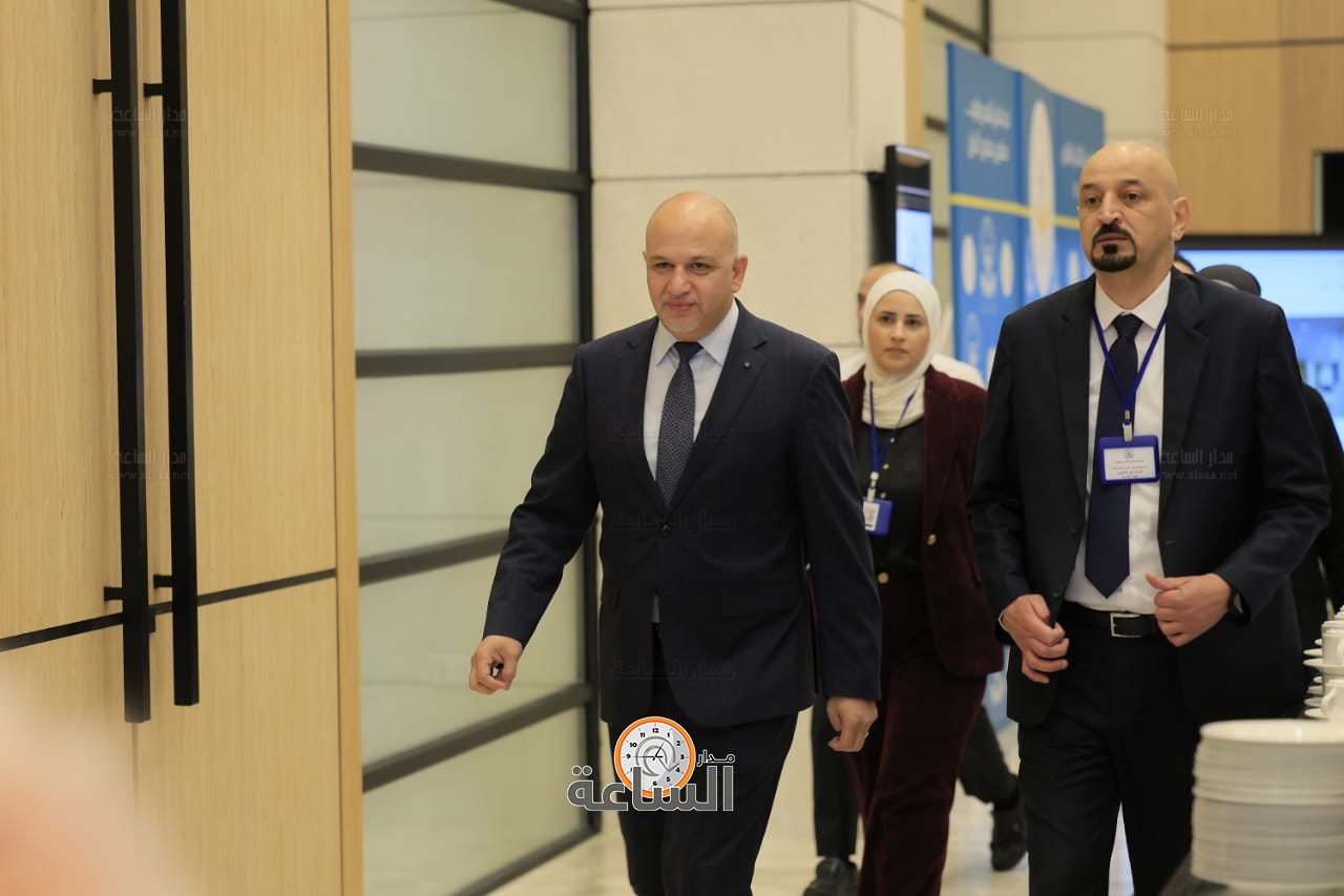 Madar Al-Saa Images 0.3204022895031122