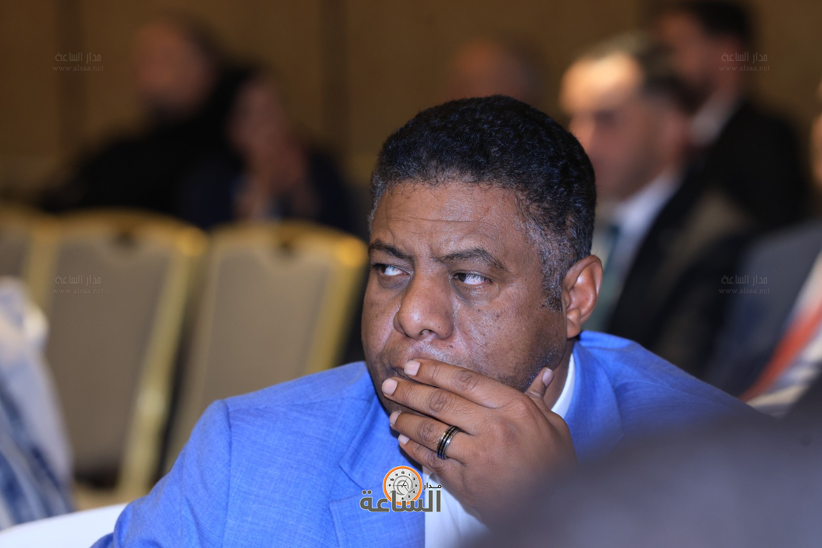 Madar Al-Saa Images 0.9521796896155085