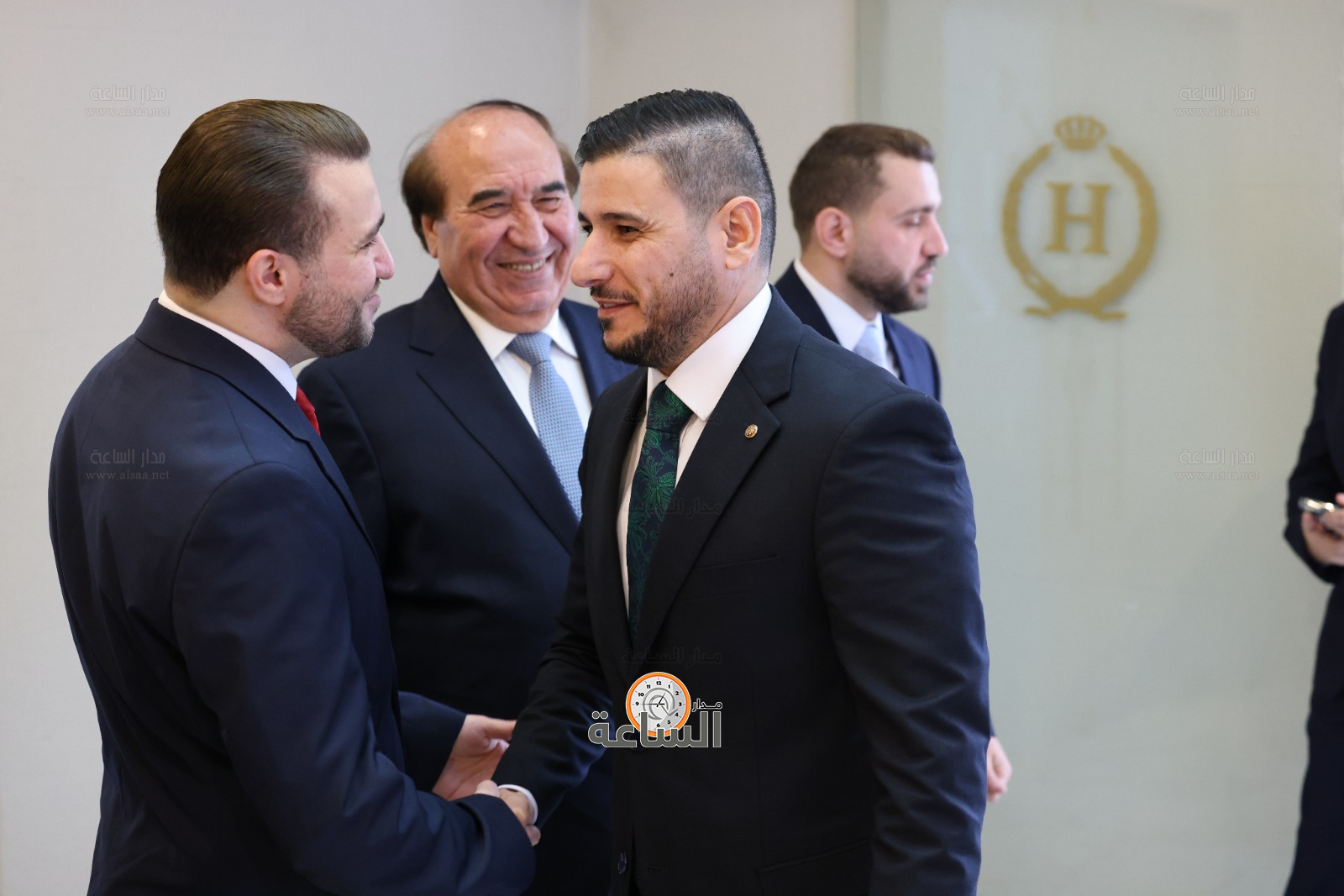 Madar Al-Saa Images 0.850553818717793