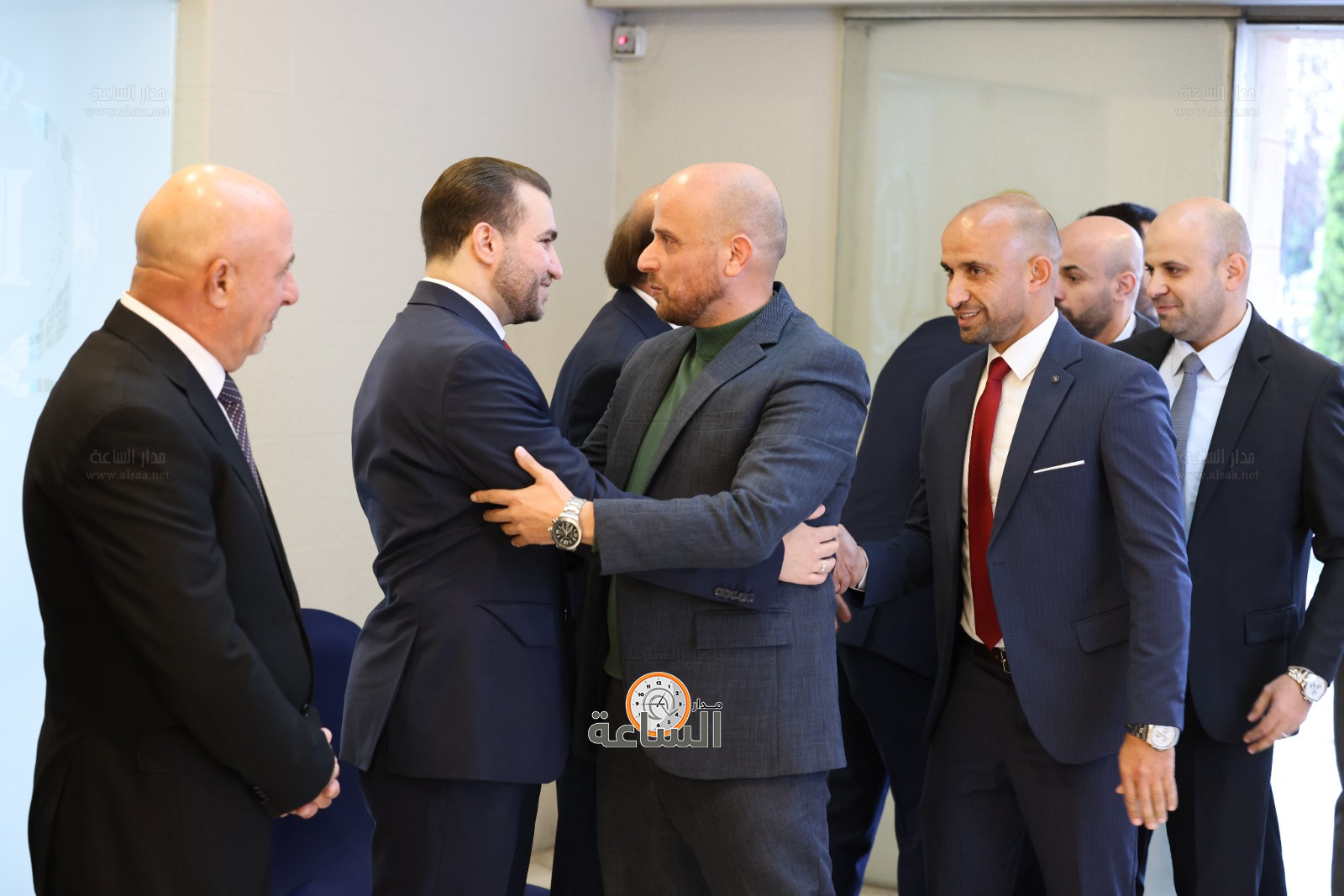 Madar Al-Saa Images 0.40280386457873396